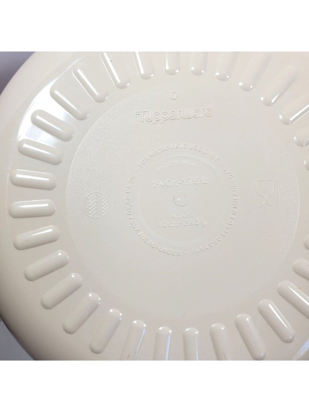 Tupperware Stack Cooker Almond Beige 3, 1 3/4, 1 Quart Lot Barely Used w Manual - Picture 3 of 13
